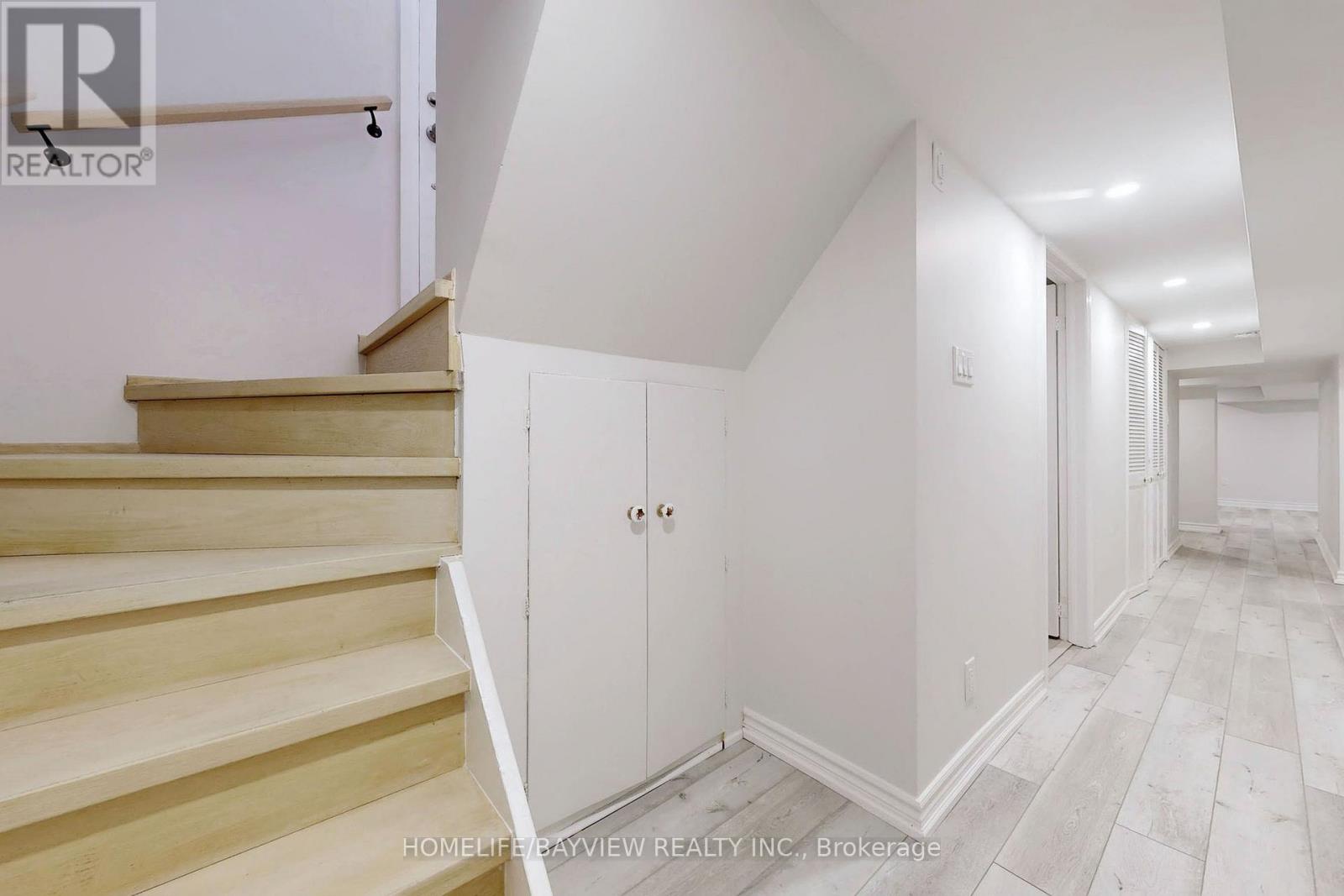 1607 Woodbine Heights Boulevard, Toronto, Ontario  M4B 3A3 - Photo 16 - E13113138