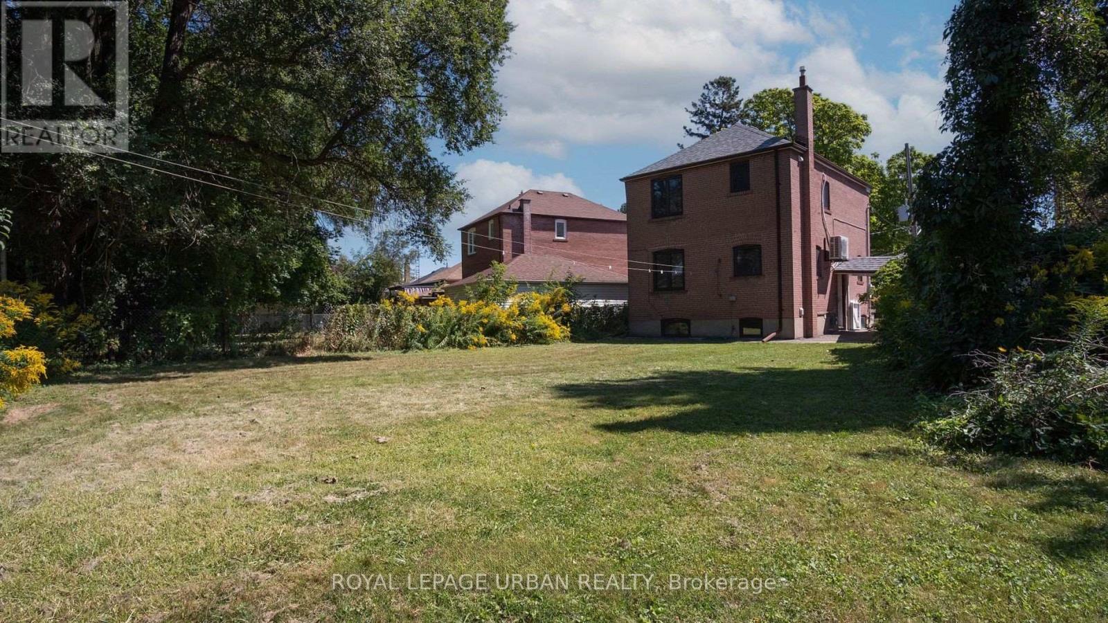14 Camrose Crescent, Toronto, Ontario  M1L 2B6 - Photo 19 - E13113170