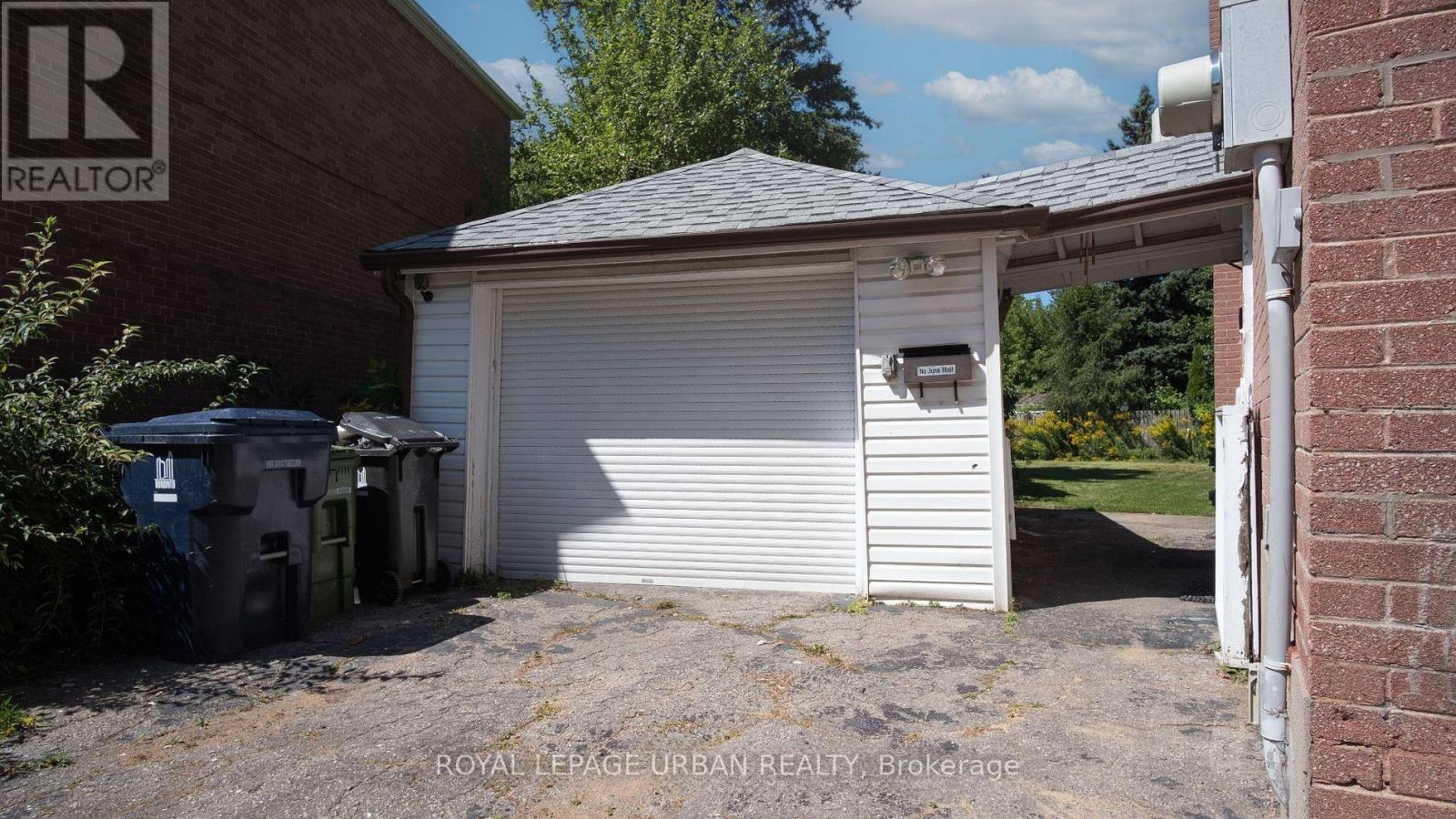 14 Camrose Crescent, Toronto, Ontario  M1L 2B6 - Photo 35 - E13113170