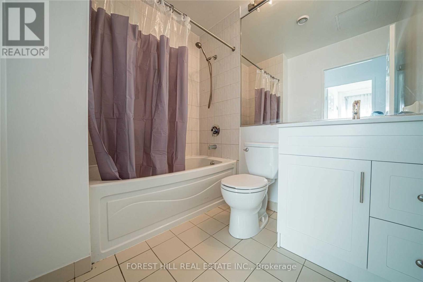 Ph109 - 18 Lee Centre Drive, Toronto, Ontario  M1H 3H5 - Photo 10 - E13113176