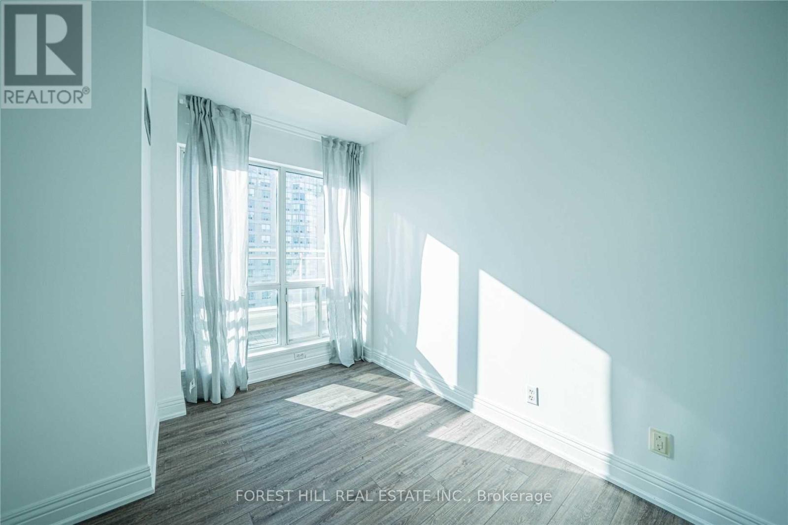 Ph109 - 18 Lee Centre Drive, Toronto, Ontario  M1H 3H5 - Photo 15 - E13113176
