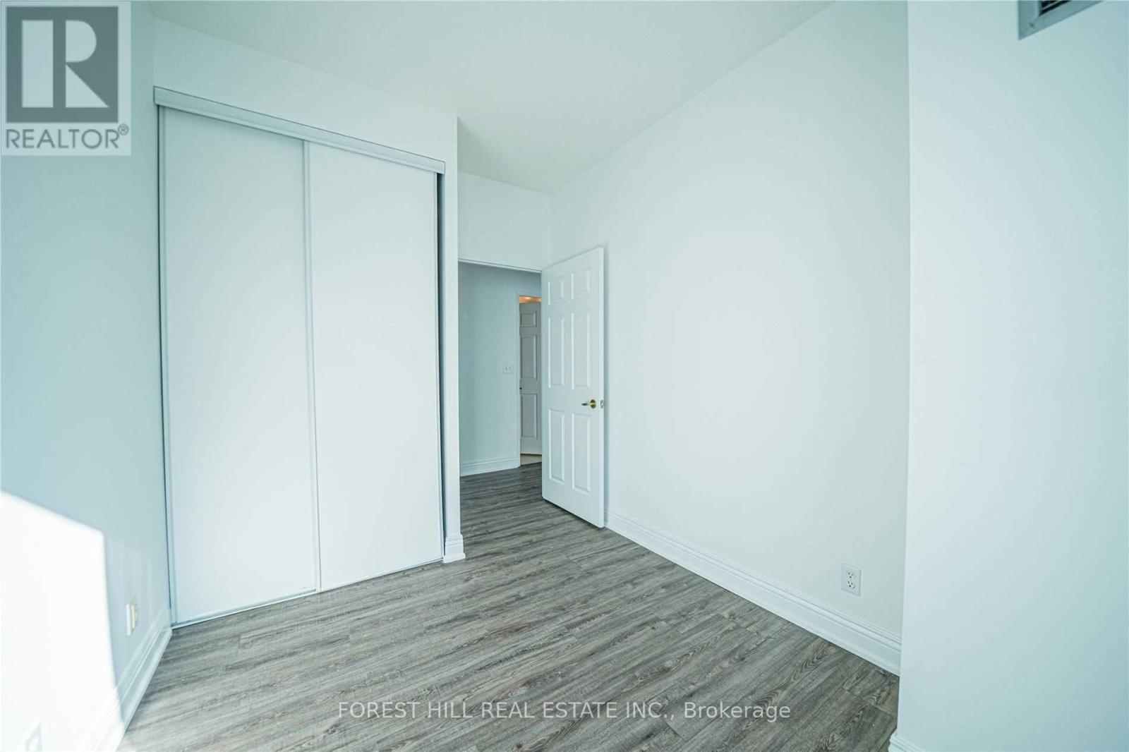 Ph109 - 18 Lee Centre Drive, Toronto, Ontario  M1H 3H5 - Photo 16 - E13113176