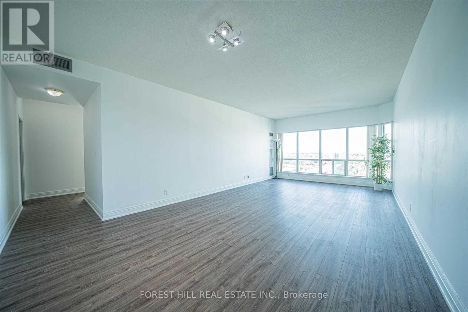 Ph109 - 18 Lee Centre Drive, Toronto, Ontario  M1H 3H5 - Photo 8 - E13113176