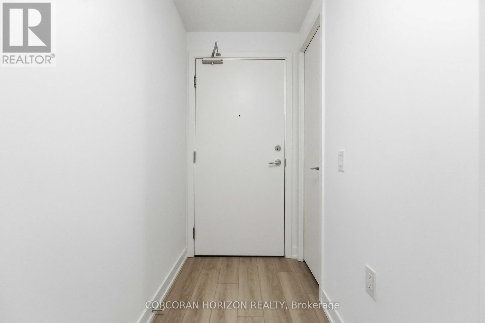 201 - 7437 Kingston Road, Toronto, Ontario  M1B 0E9 - Photo 3 - E13113190