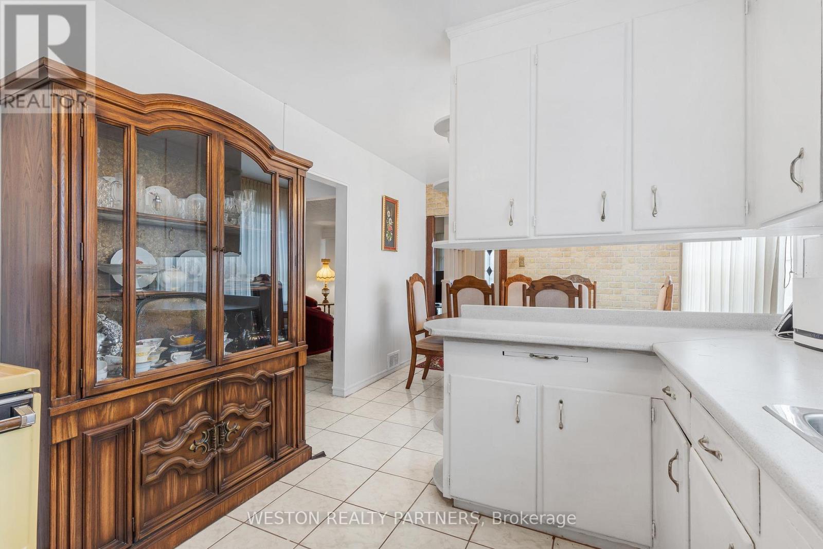 102 Cleta Drive, Toronto, Ontario  M1K 3G7 - Photo 14 - E13113244