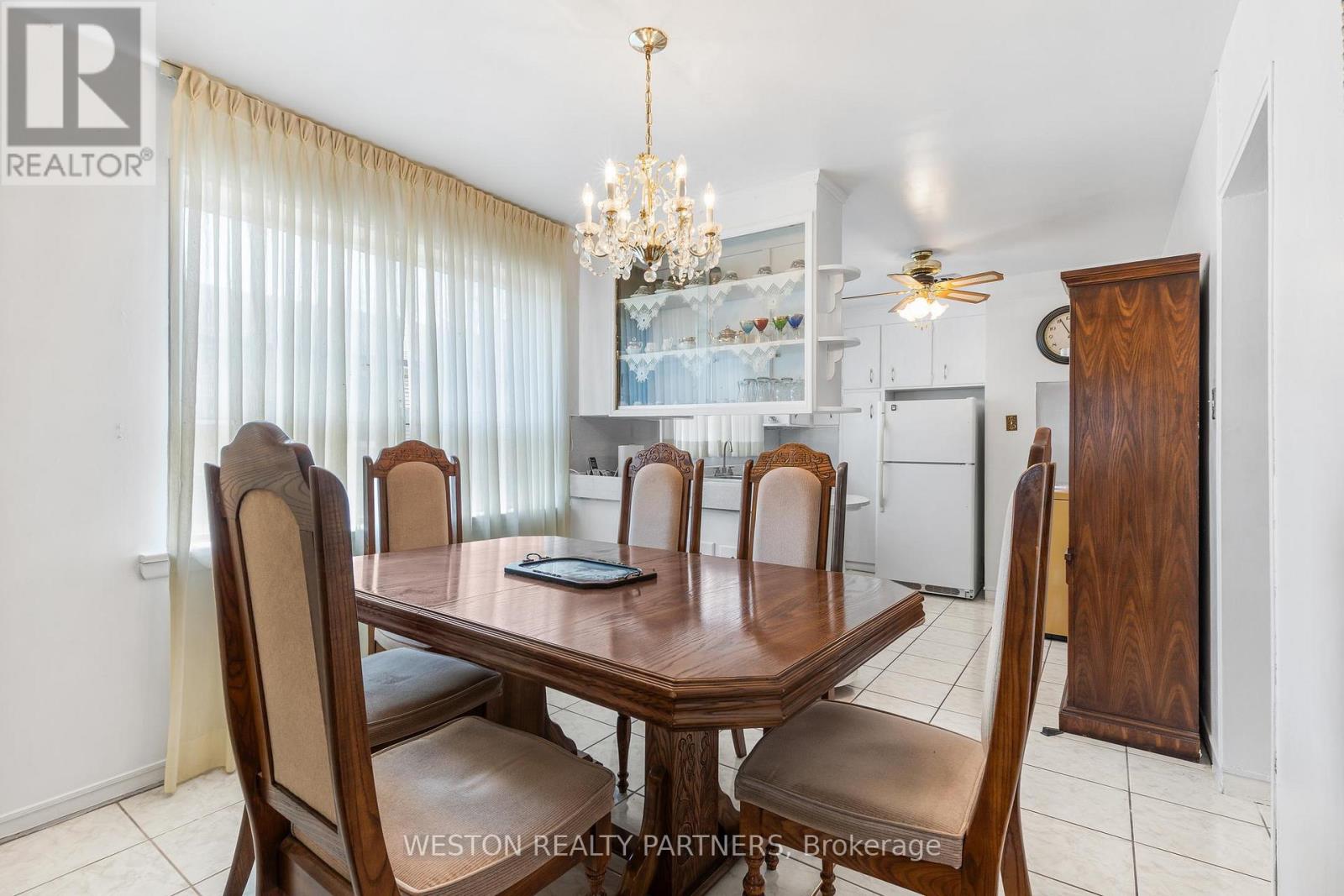 102 Cleta Drive, Toronto, Ontario  M1K 3G7 - Photo 9 - E13113244