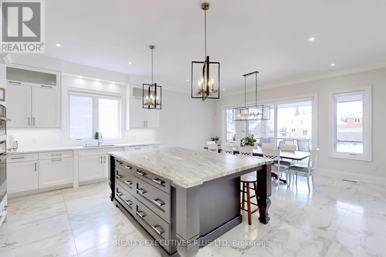 1771 Woodview Avenue, Pickering, Ontario  L1V 1L3 - Photo 8 - E13113264