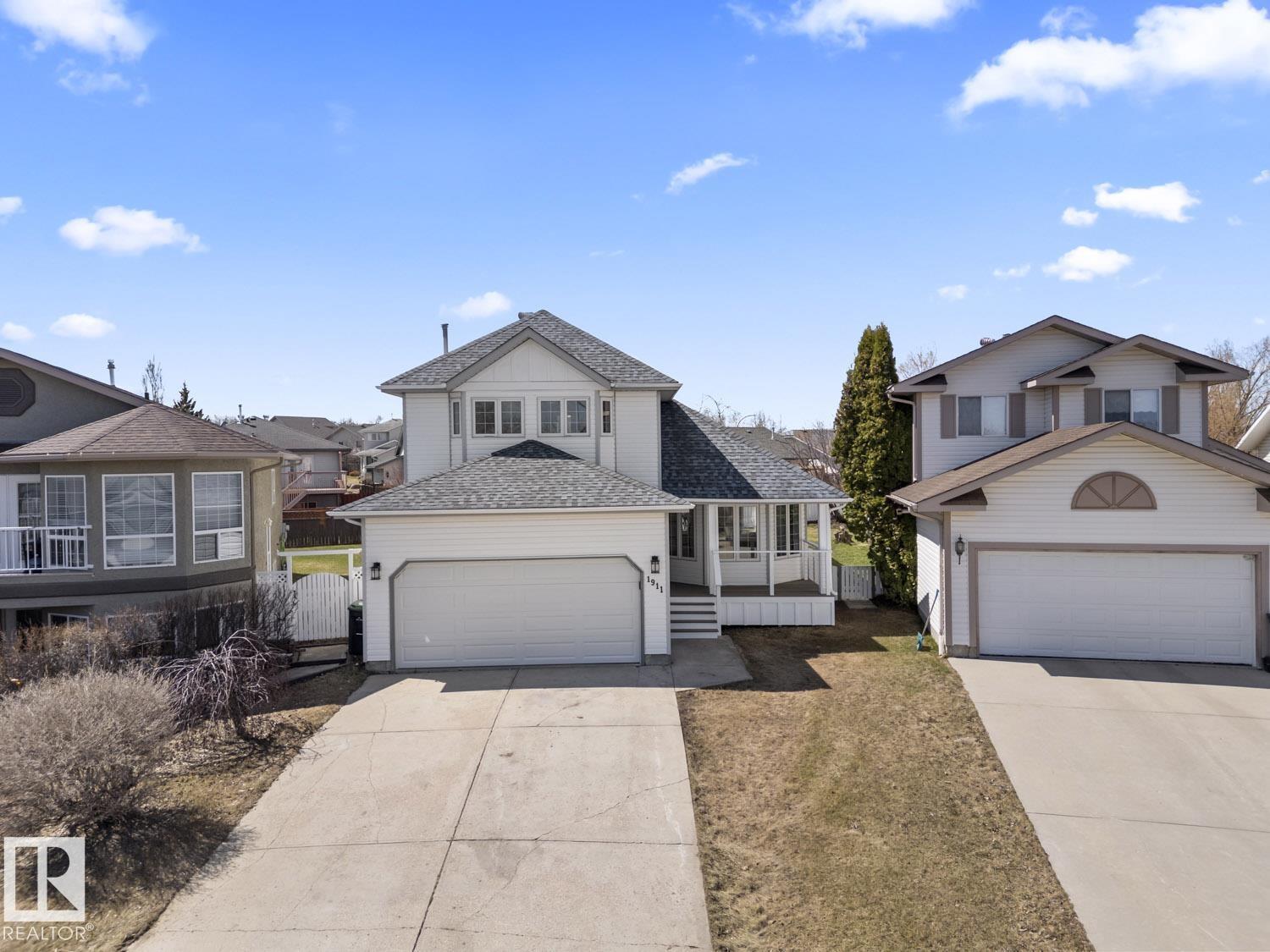 1911 6 ST, cold lake, Alberta