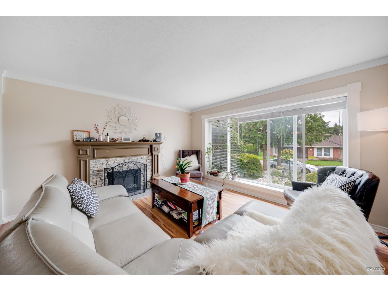 15023 21b Avenue, Surrey, British Columbia  V4A 8Z8 - Photo 5 - R3120211