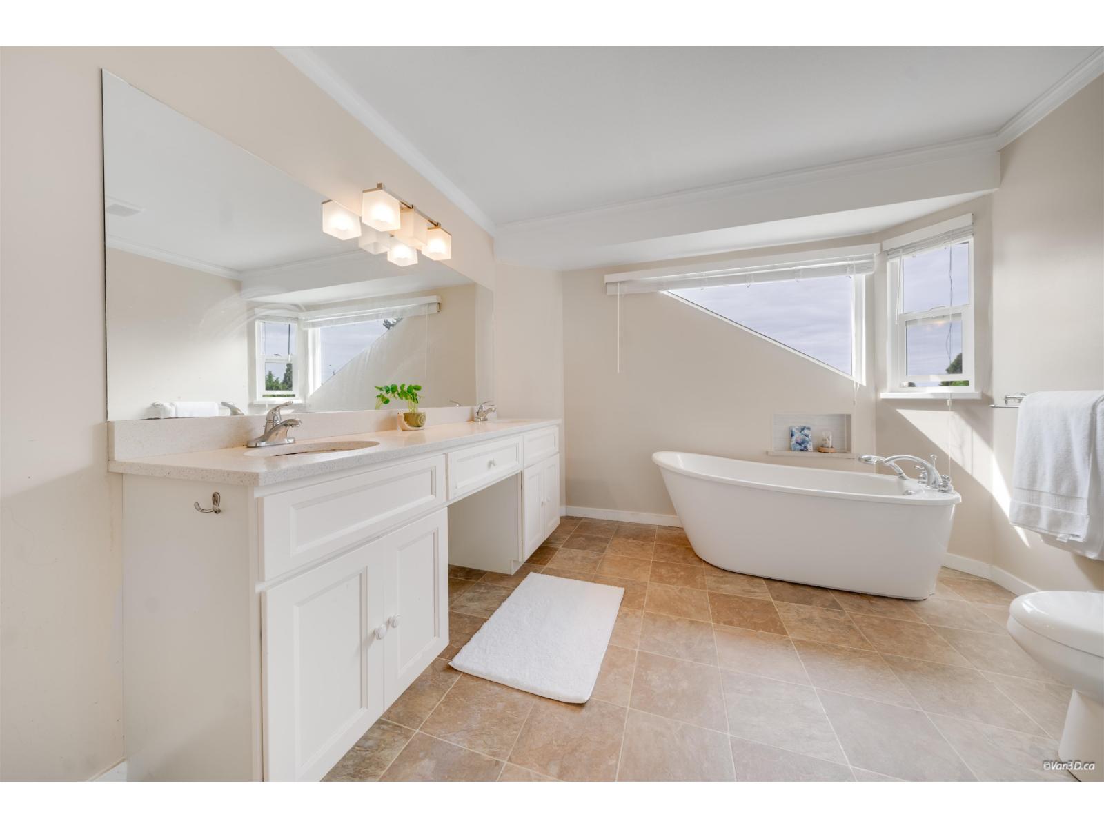 15023 21b Avenue, Surrey, British Columbia  V4A 8Z8 - Photo 28 - R3120211