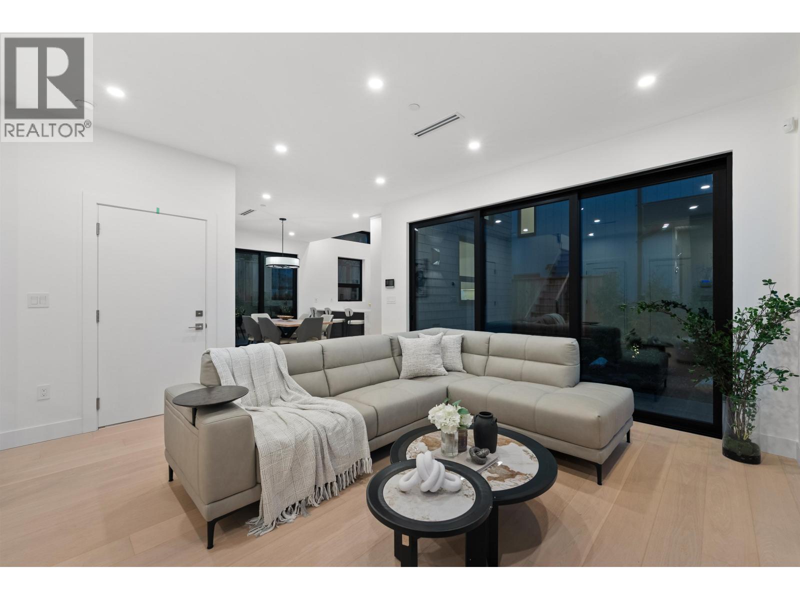3660 Fleming Street, Vancouver, British Columbia  V5N 3V8 - Photo 23 - R3103231