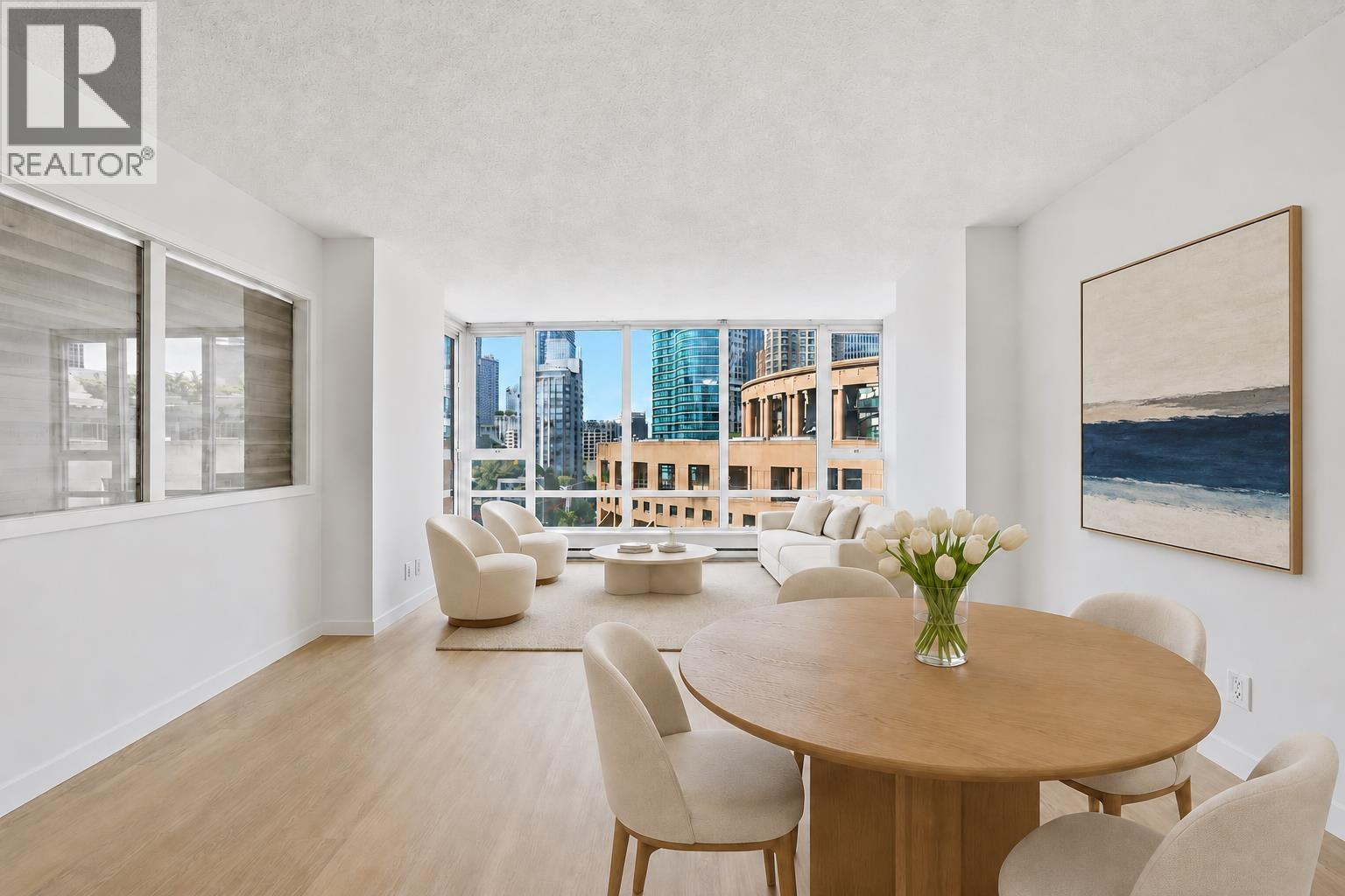 1605 788 HAMILTON STREET, Vancouver, British Columbia