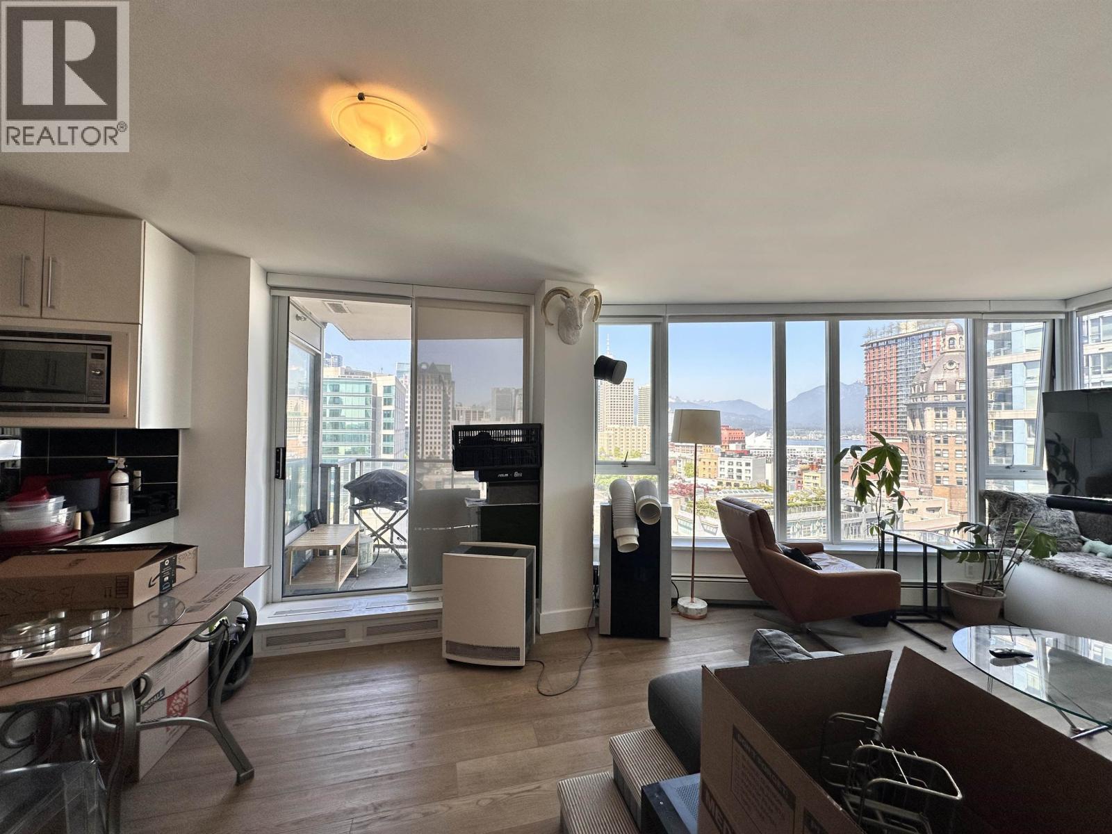 2203 188 Keefer Place, Vancouver, British Columbia  V6B 0J1 - Photo 5 - R3121868