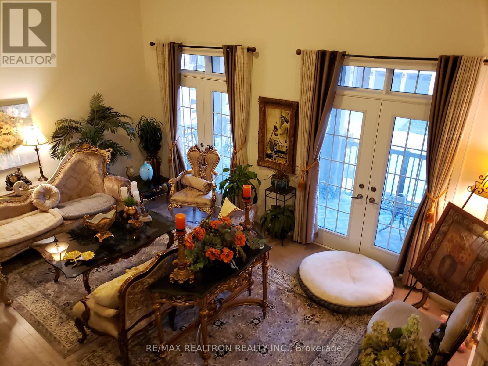 78 Ben Sinclair Avenue, East Gwillimbury, Ontario  L0G 1R0 - Photo 2 - N13113016
