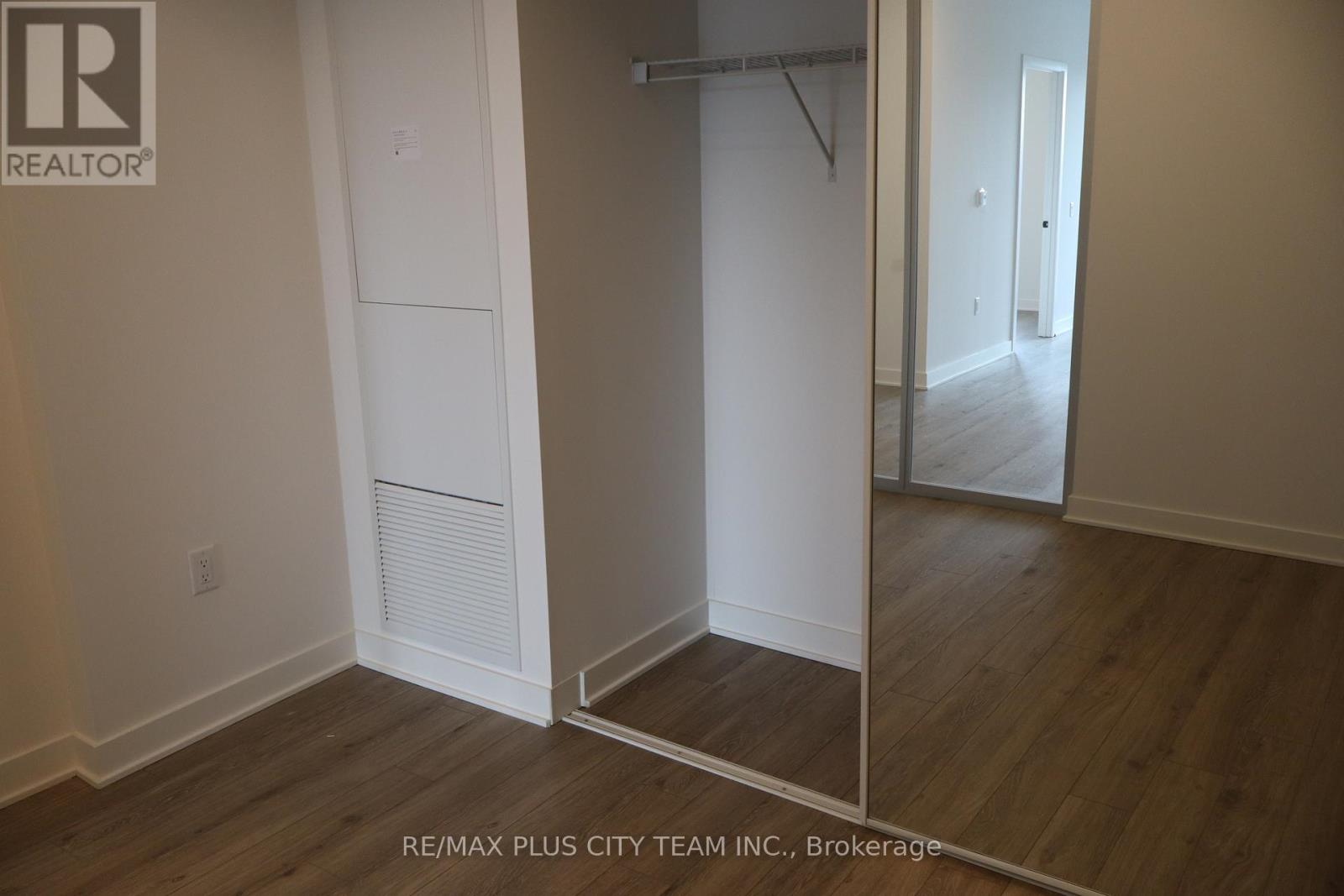 418 - 1185 Dupont Street, Toronto, Ontario M6H 0G5 - Photo 14 - W12998040
