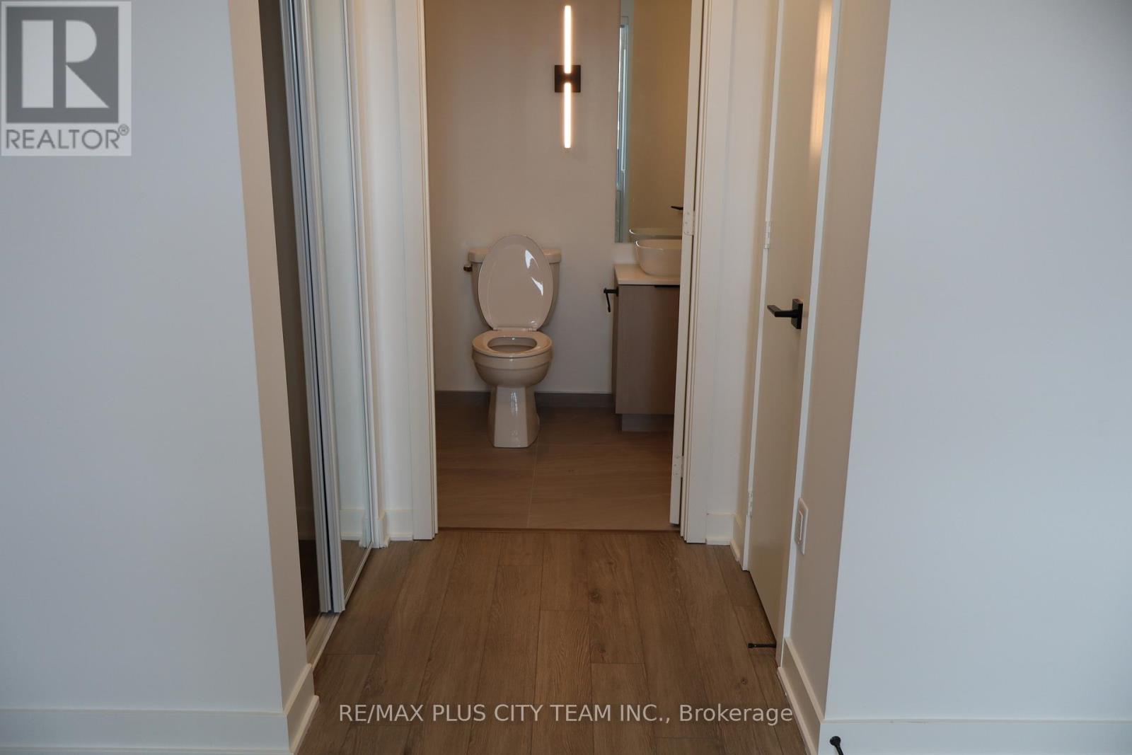 418 - 1185 Dupont Street, Toronto, Ontario M6H 0G5 - Photo 9 - W12998040