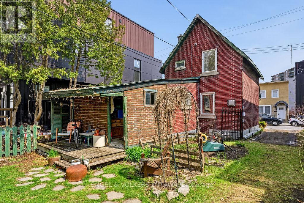 86 Pinhey Street, Ottawa, Ontario  K1Y 1T4 - Photo 20 - X12982512