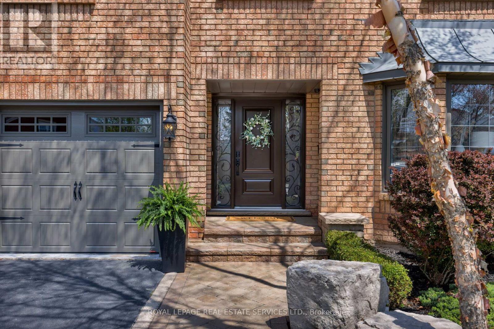 1193 Bowman Drive, Oakville, Ontario  L6M 2T3 - Photo 49 - W13113020