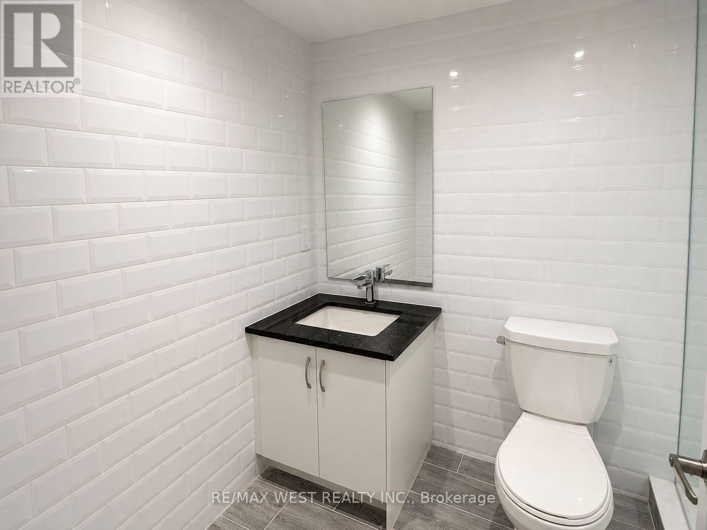 Basement - 431 Concord Avenue, Toronto, Ontario  M6H 2P9 - Photo 11 - W13113048
