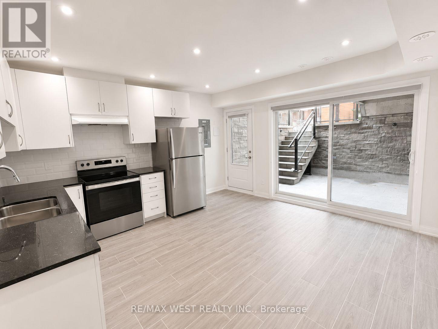 Basement - 431 Concord Avenue, Toronto, Ontario  M6H 2P9 - Photo 5 - W13113048