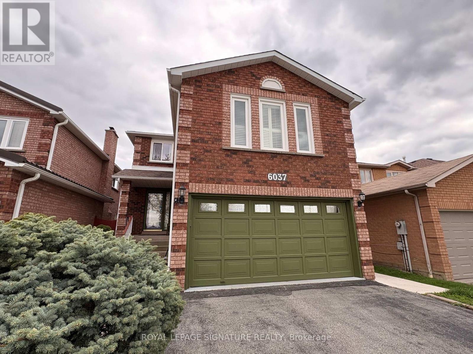 Main - 6037 Duford Drive, Mississauga, Ontario  L5V 1A8 - Photo 4 - W13113058