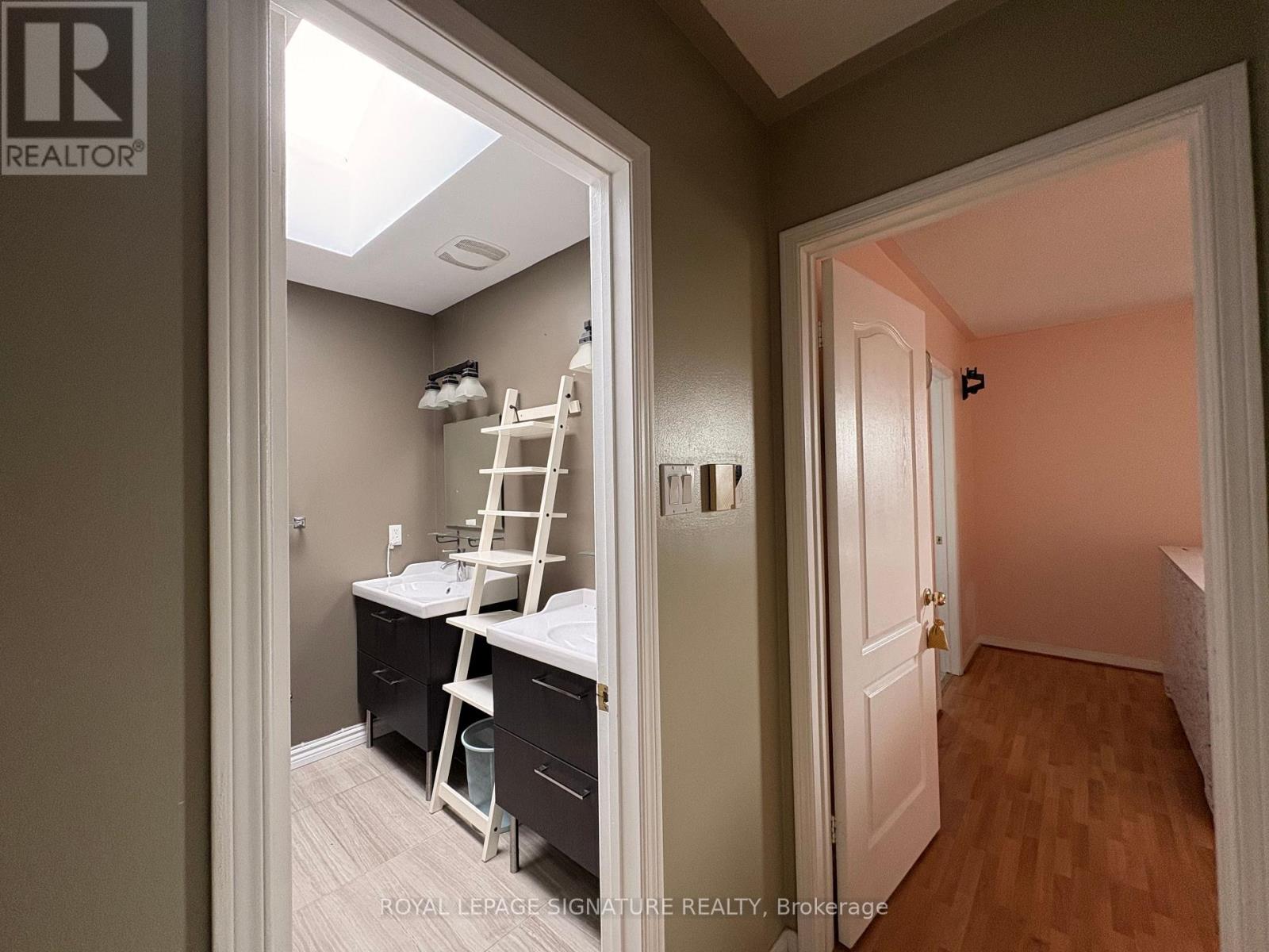 Main - 6037 Duford Drive, Mississauga, Ontario  L5V 1A8 - Photo 46 - W13113058