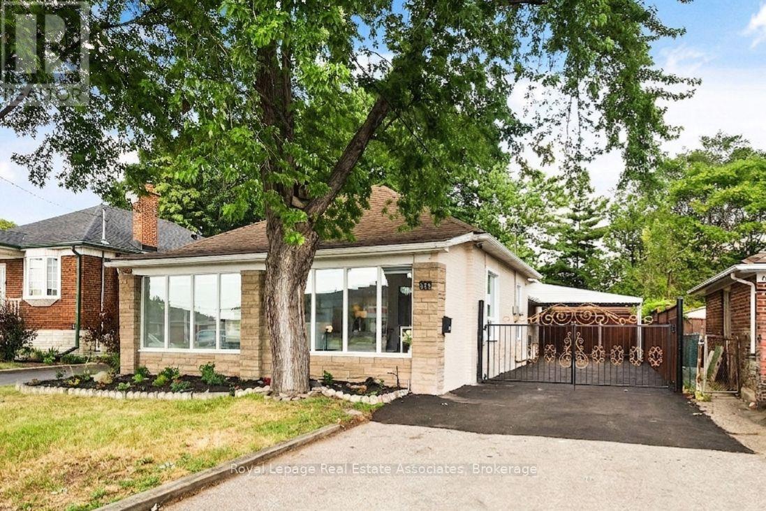 665 KIPLING AVENUE, Toronto, Ontario