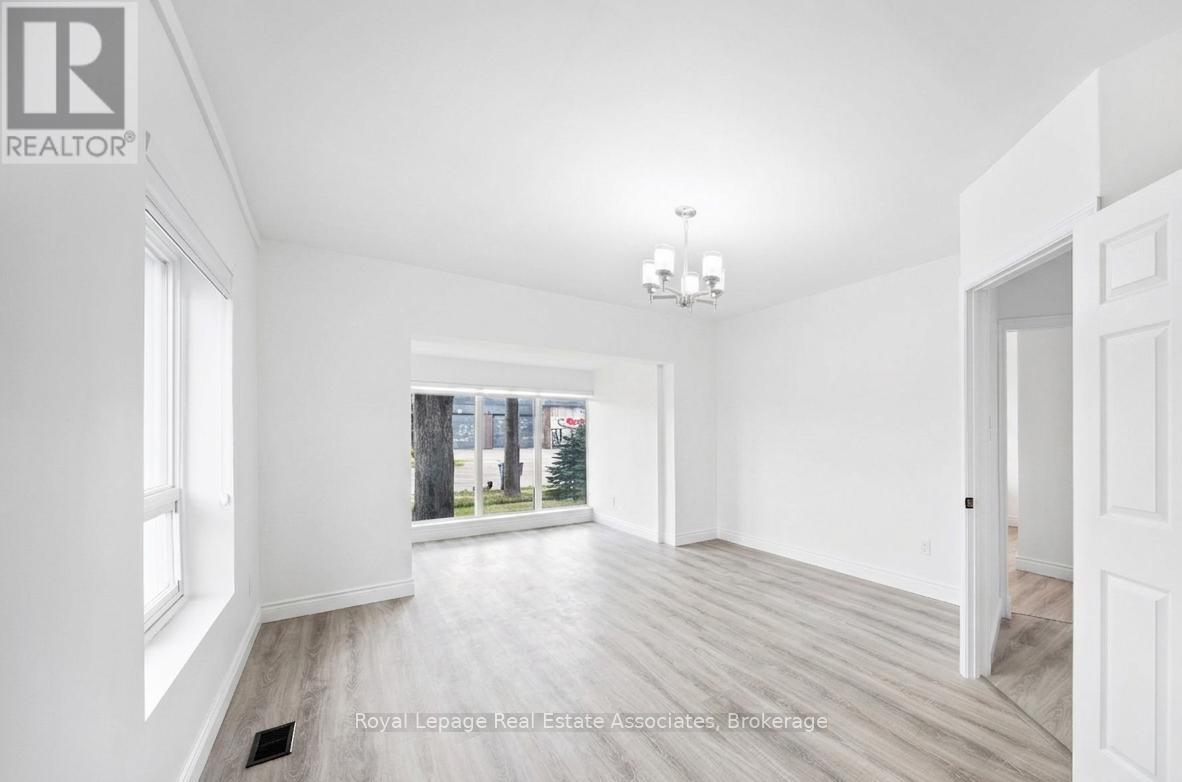 665 Kipling Avenue, Toronto, Ontario  M8Z 5G2 - Photo 11 - W13113140