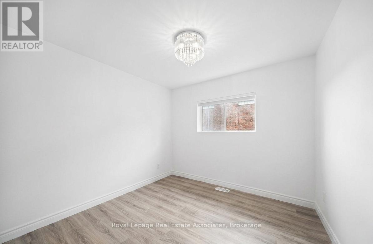 665 Kipling Avenue, Toronto, Ontario  M8Z 5G2 - Photo 14 - W13113140