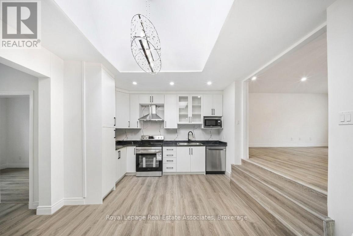 665 Kipling Avenue, Toronto, Ontario  M8Z 5G2 - Photo 9 - W13113140
