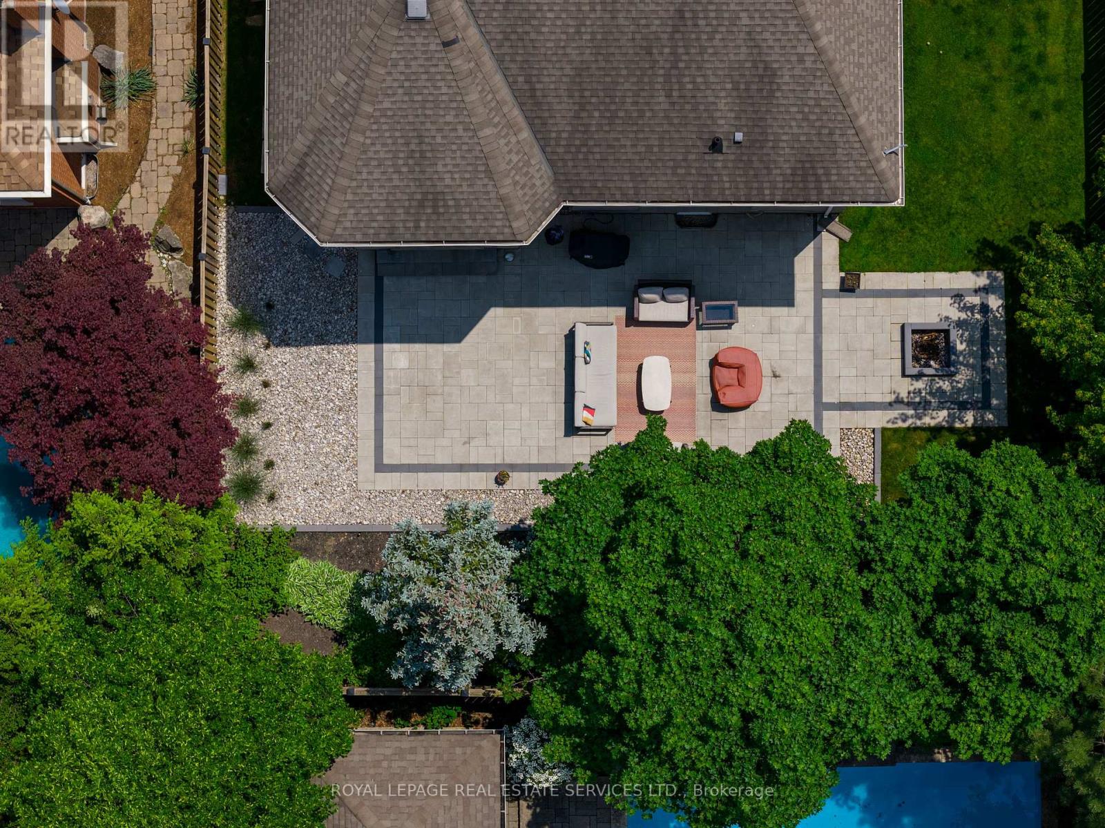 1061 Summit Ridge Drive, Oakville, Ontario  L6M 3K9 - Photo 37 - W13113156