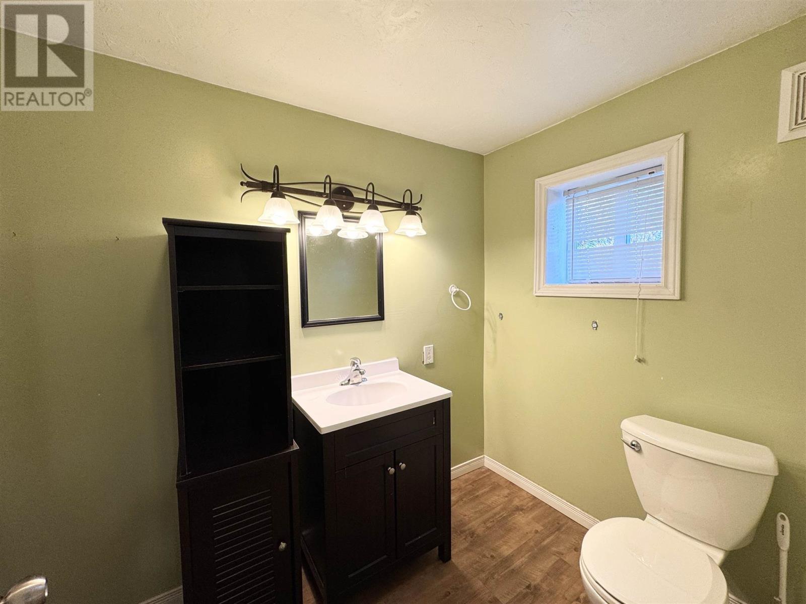 41 Elgin St, Chapleau, Ontario  P0M 1K0 - Photo 18 - SM260965