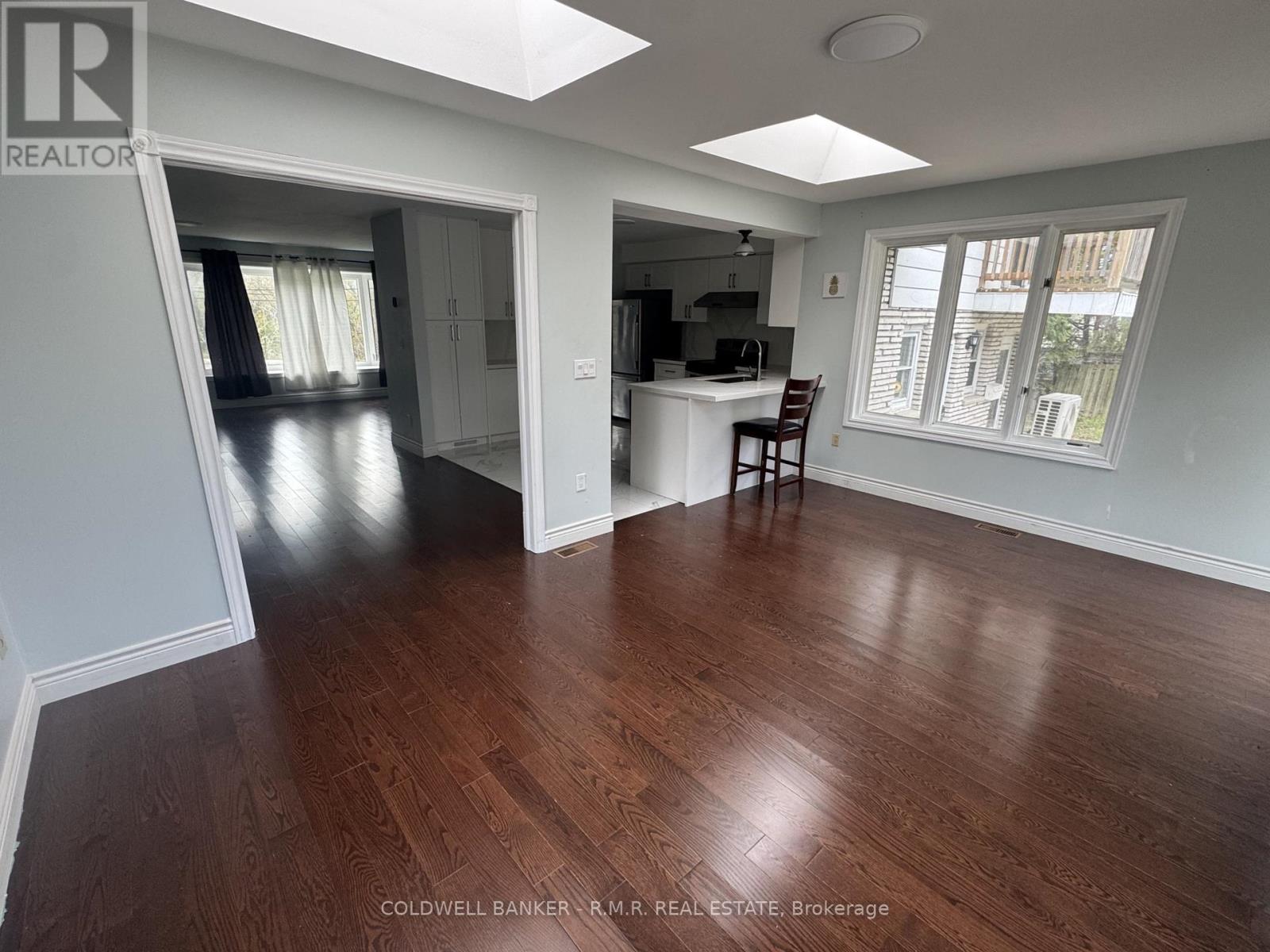 1549 Simcoe Street N, Oshawa, Ontario  L1G 4X8 - Photo 3 - E13113336
