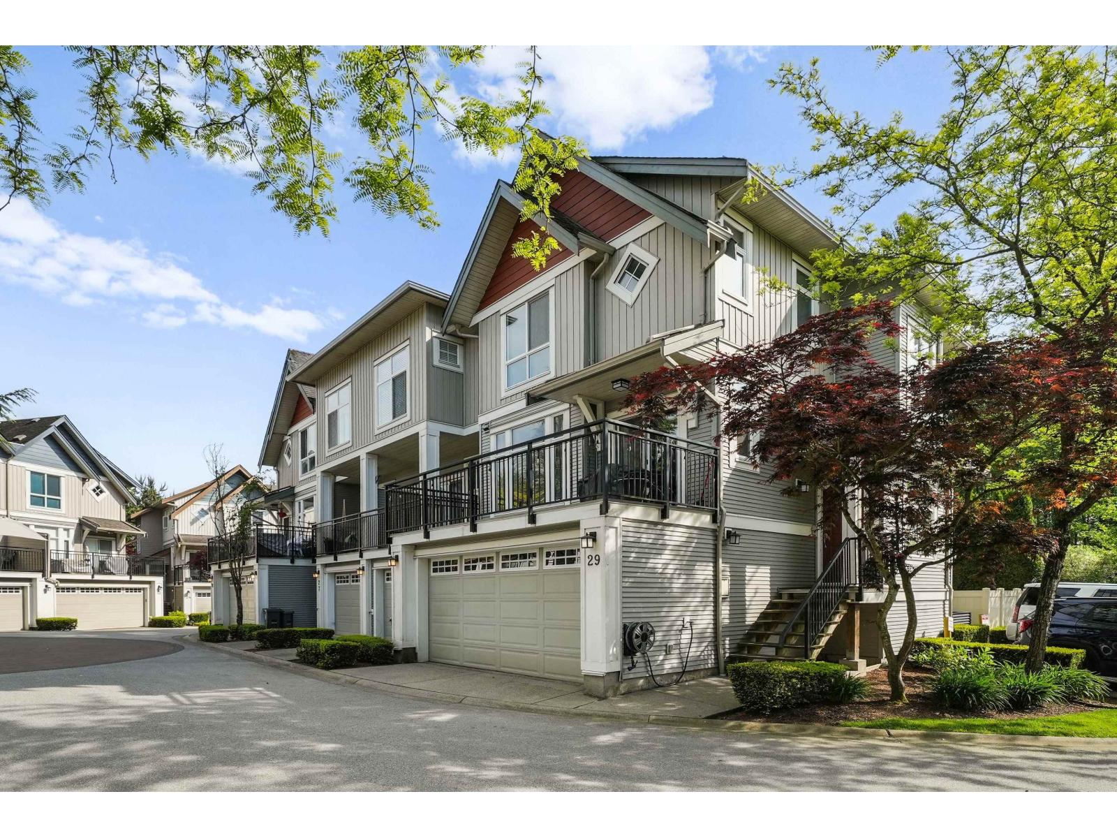 29 20120 68 AVENUE, Langley, British Columbia