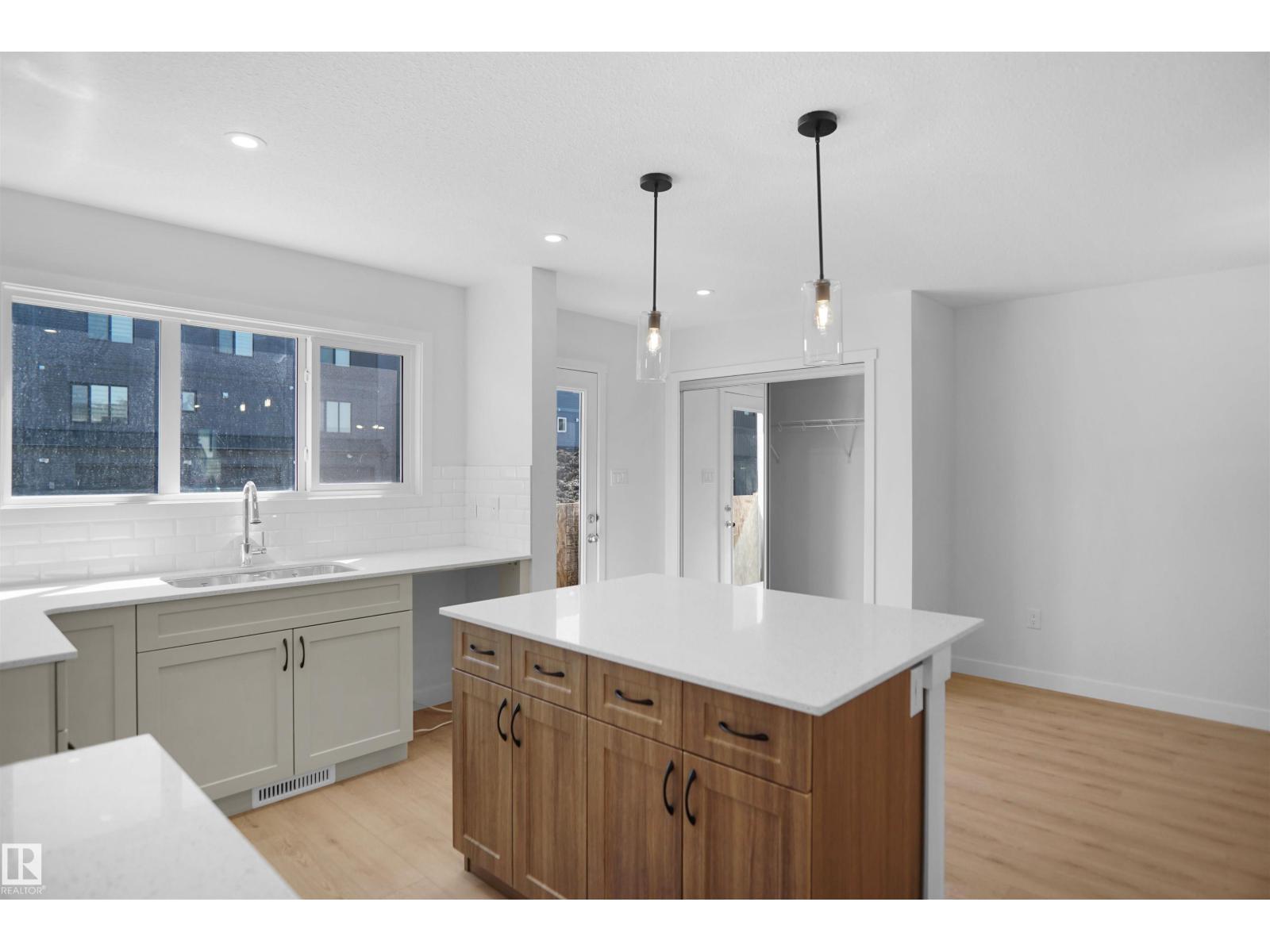 19457 22 Av NW, Edmonton, Alberta  T6M 3J3 - Photo 13 - E4477261