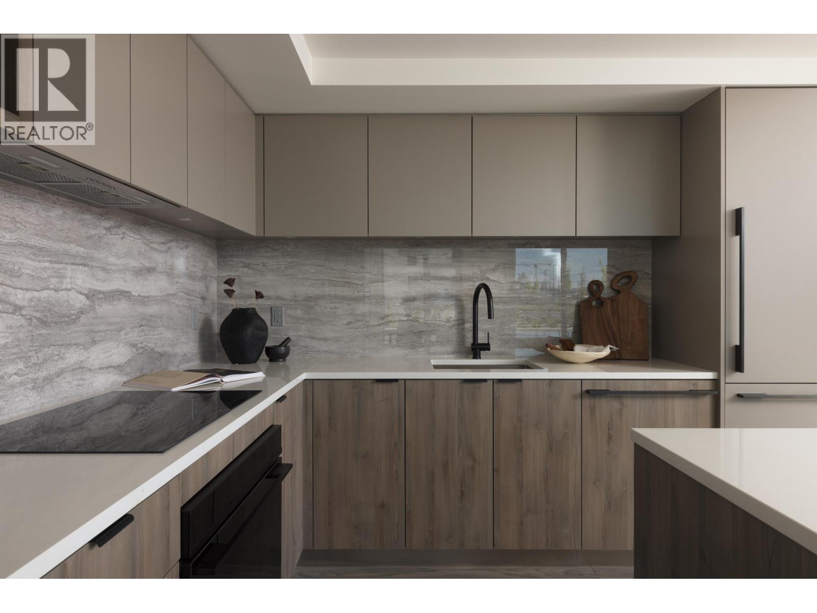 Th112 755 Harbourside Drive, North Vancouver, British Columbia V7P 0G1 - Photo 15 - R3117576