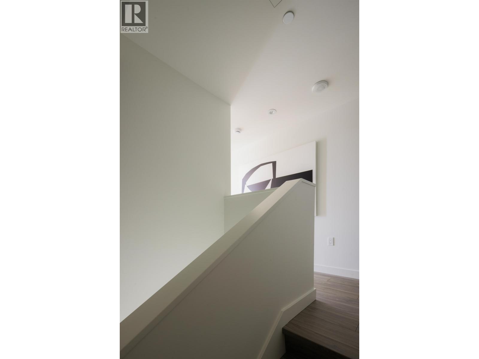 Th112 755 Harbourside Drive, North Vancouver, British Columbia V7P 0G1 - Photo 21 - R3117576