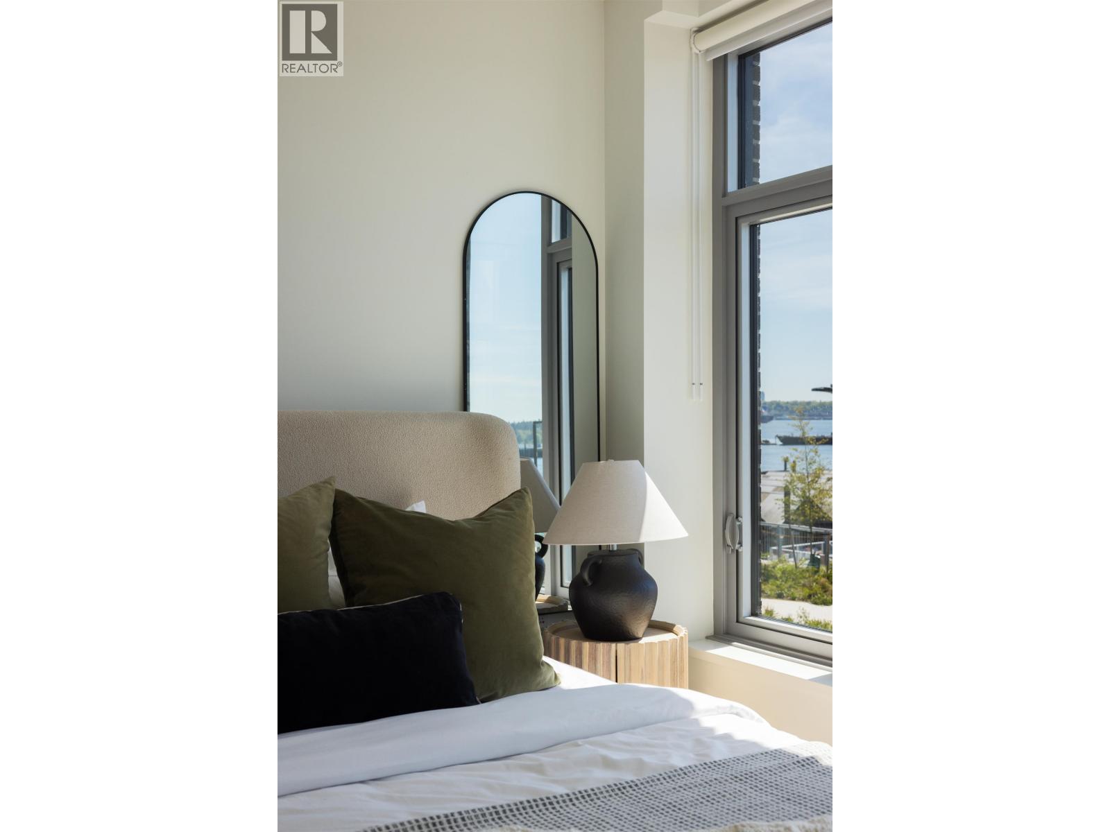 Th112 755 Harbourside Drive, North Vancouver, British Columbia V7P 0G1 - Photo 24 - R3117576