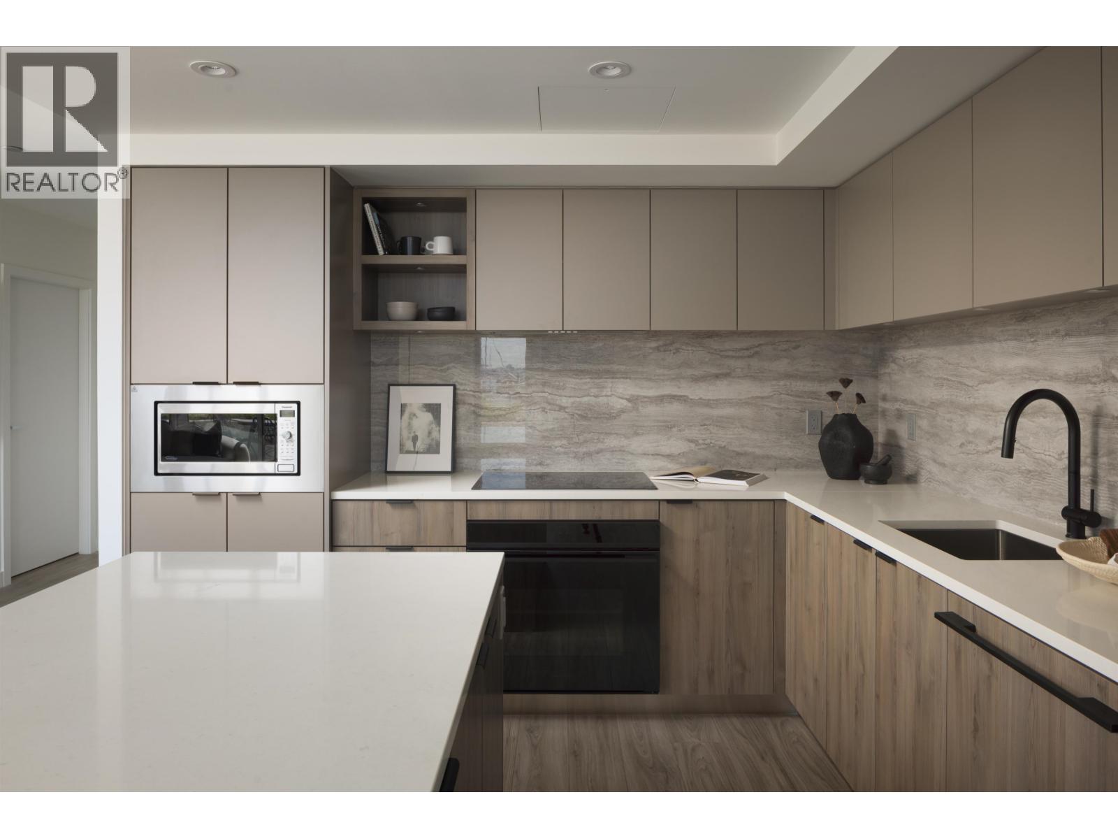Th112 755 Harbourside Drive, North Vancouver, British Columbia V7P 0G1 - Photo 17 - R3117576