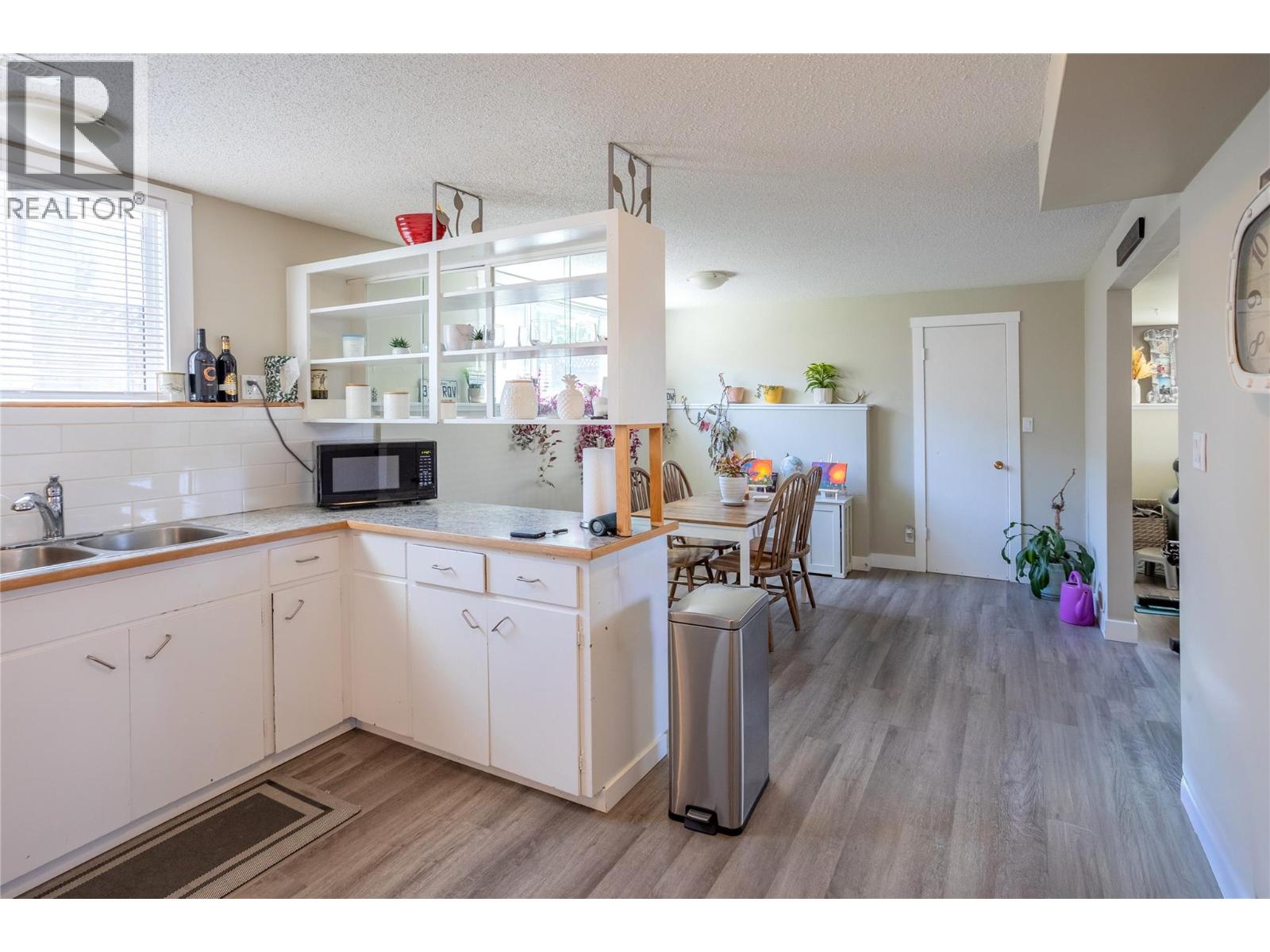530 Roanoke Avenue, Kelowna, British Columbia  V1Y 7K5 - Photo 23 - 10381576