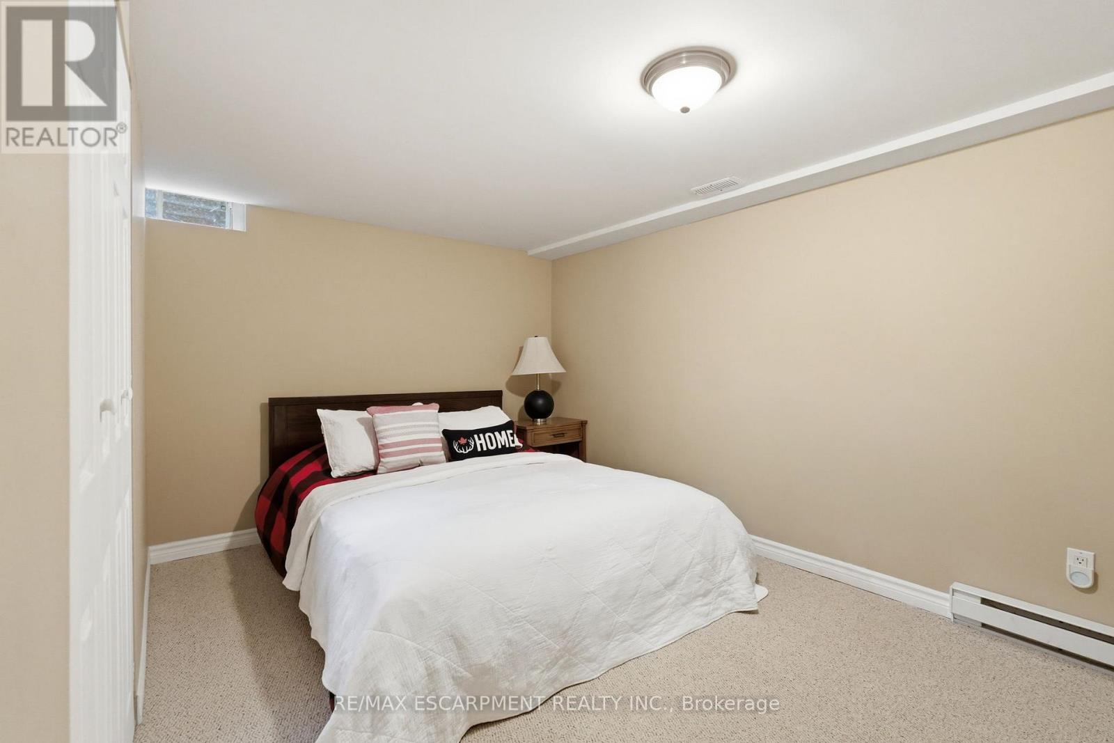6 Vanstraalen Street, Hamilton, Ontario  L0R 1H3 - Photo 36 - X13113054