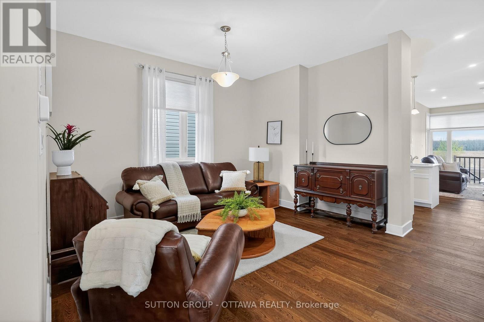 105 Dunlop Road, Carleton Place, Ontario  K7C 0R8 - Photo 5 - X13113382