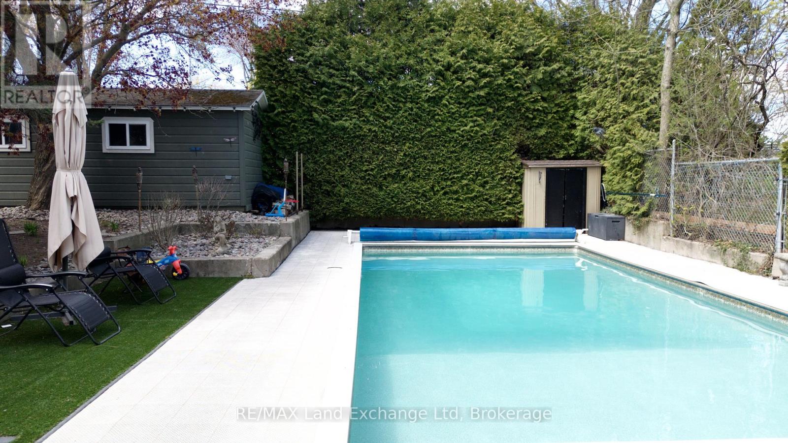 320 Summit Drive, North Huron, Ontario  N0G 2W0 - Photo 41 - X12992616
