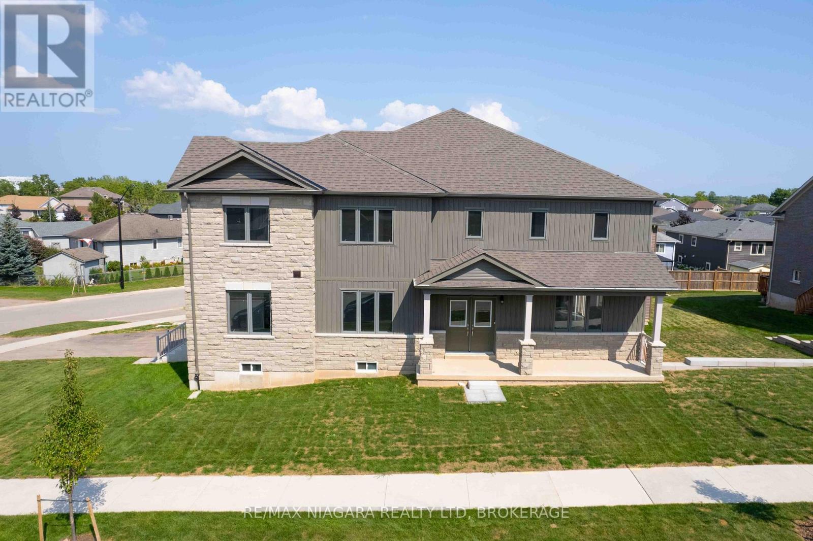 25 Oriole Crescent, Port Colborne, Ontario  L3K 6E2 - Photo 3 - X13113394
