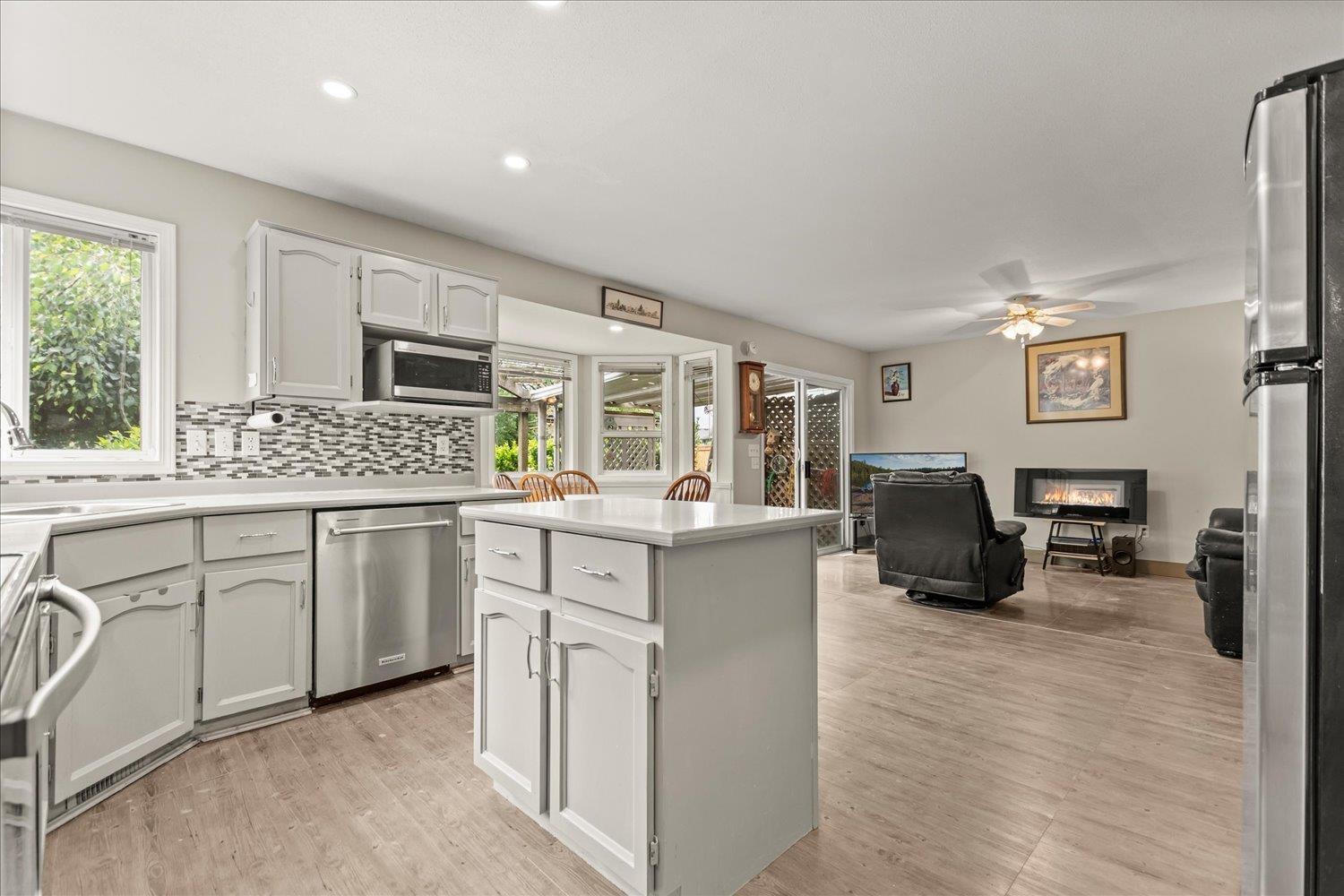 45424 Dorell Place, Sardis West Vedder, Chilliwack, British Columbia  V2R 3V3 - Photo 13 - R3121849