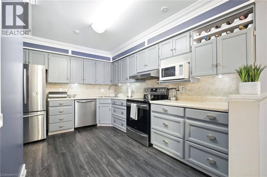 554 Pinedale Avenue, Burlington, Ontario  L7L 3W4 - Photo 4 - 40814413