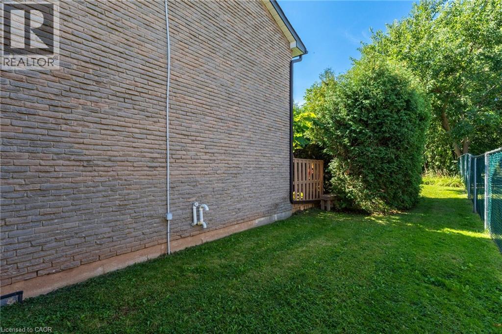 554 Pinedale Avenue, Burlington, Ontario  L7L 3W4 - Photo 21 - 40814413