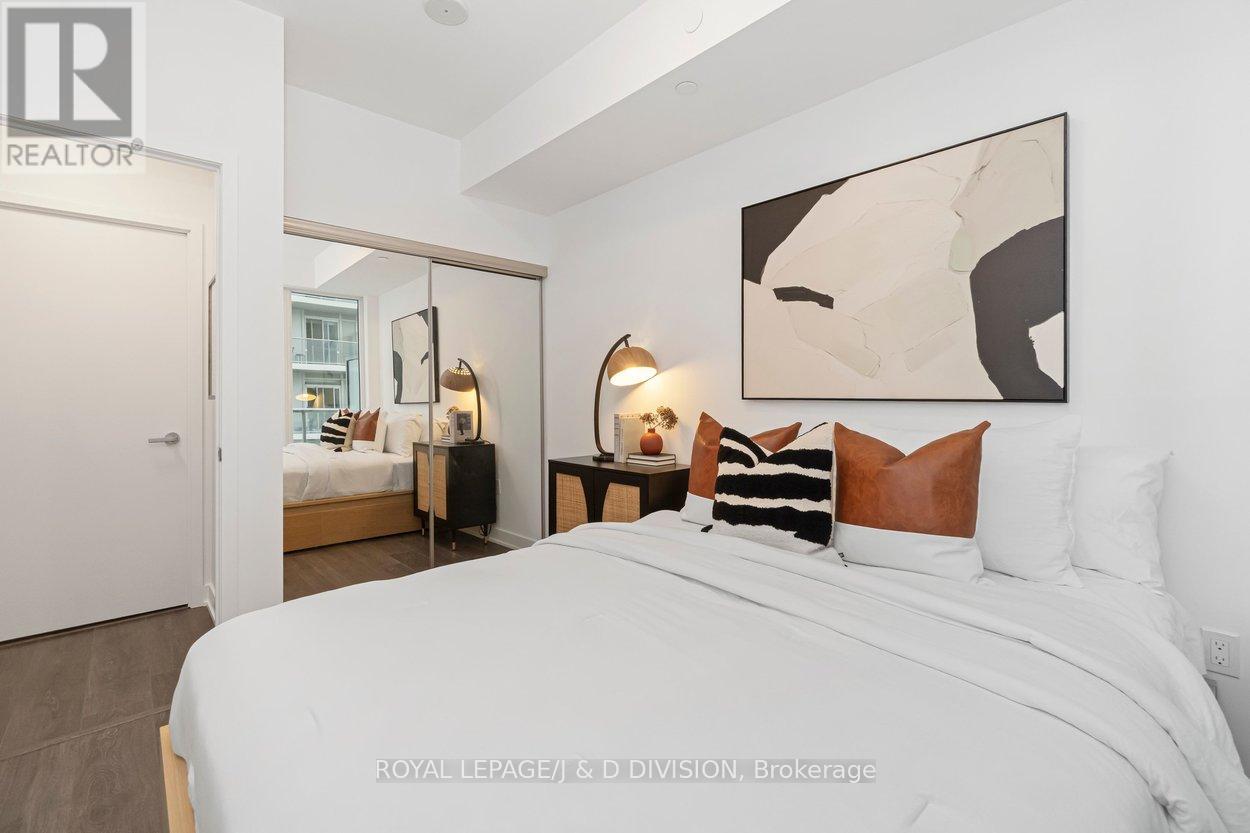 1807 - 99 Broadway Avenue, Toronto, Ontario  M4P 0E3 - Photo 21 - C13113352