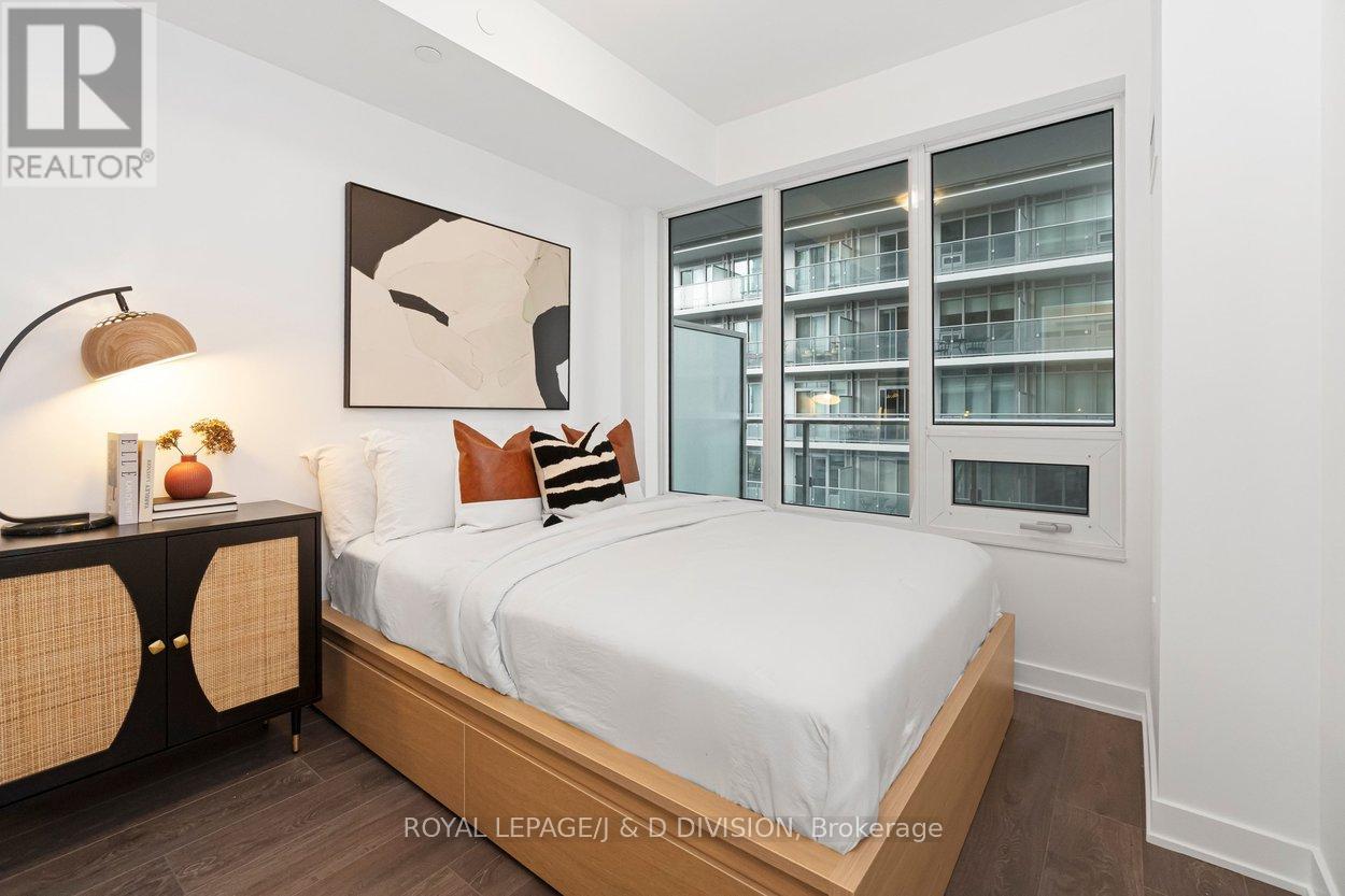 1807 - 99 Broadway Avenue, Toronto, Ontario  M4P 0E3 - Photo 23 - C13113352