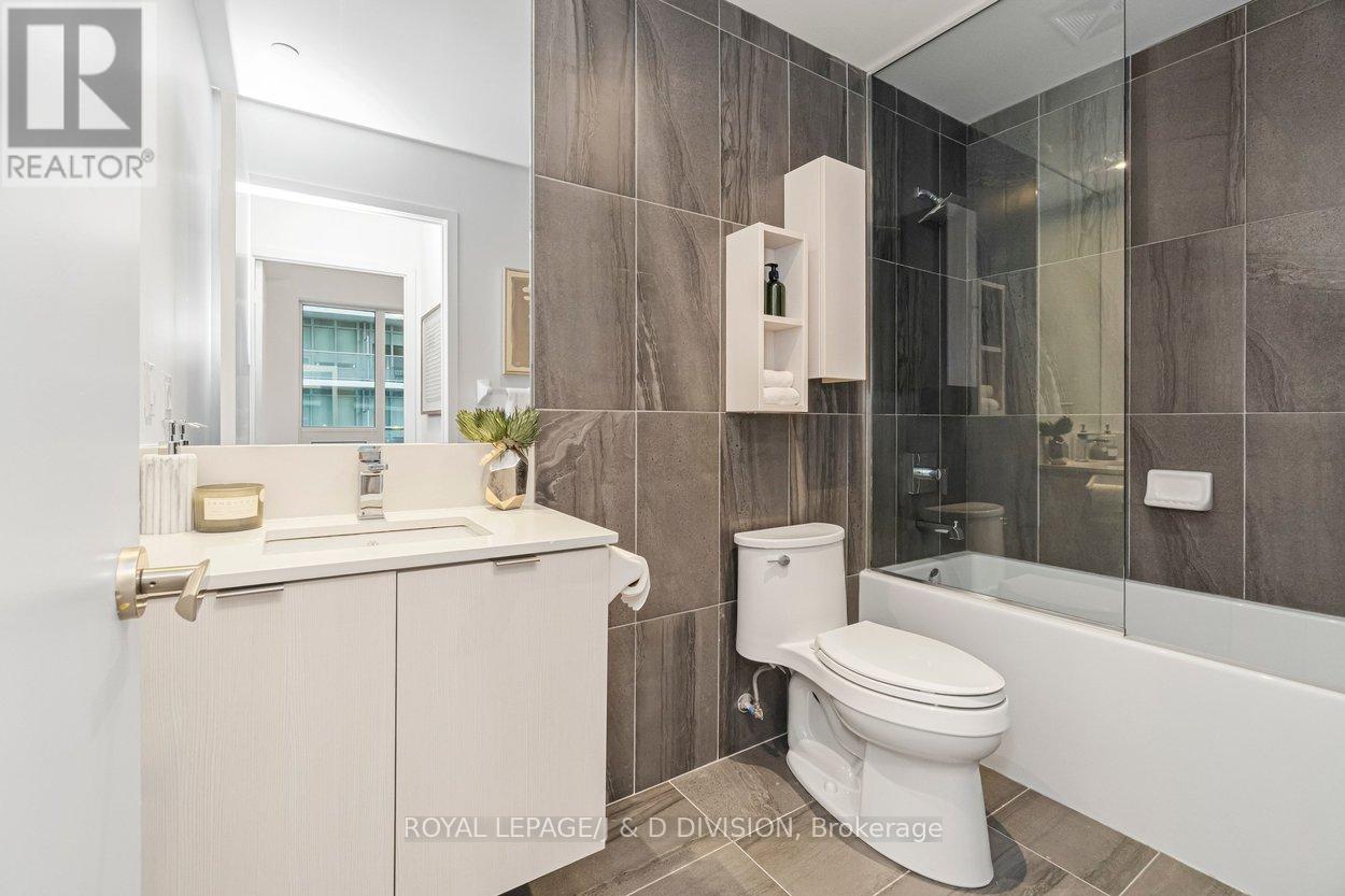 1807 - 99 Broadway Avenue, Toronto, Ontario  M4P 0E3 - Photo 25 - C13113352